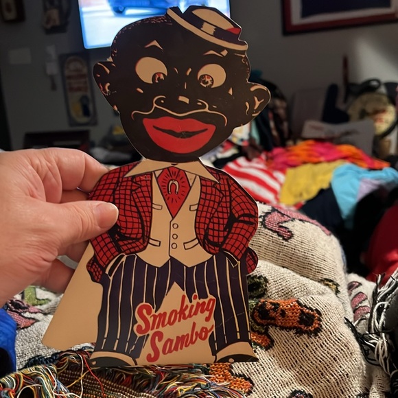 Smoking Sambo’s you can advertise and put a cigarette in his mouth - Picture 4 of 4